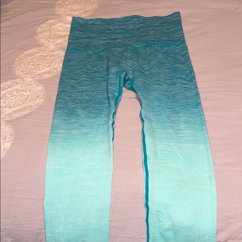Blue ombré  athletic leggings size small